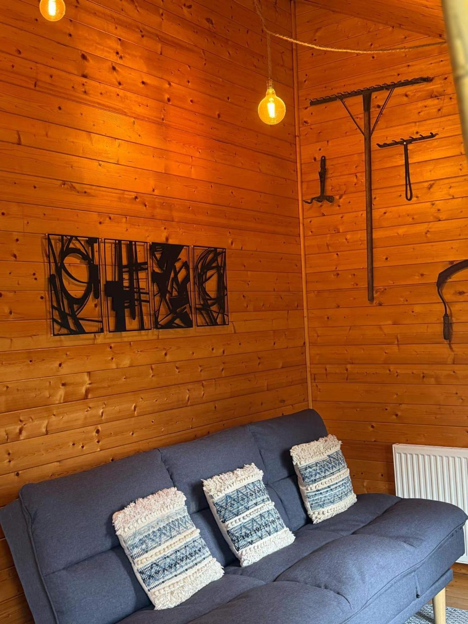Impeccable 1-Bed House In Retford Close To A1 Экстерьер фото